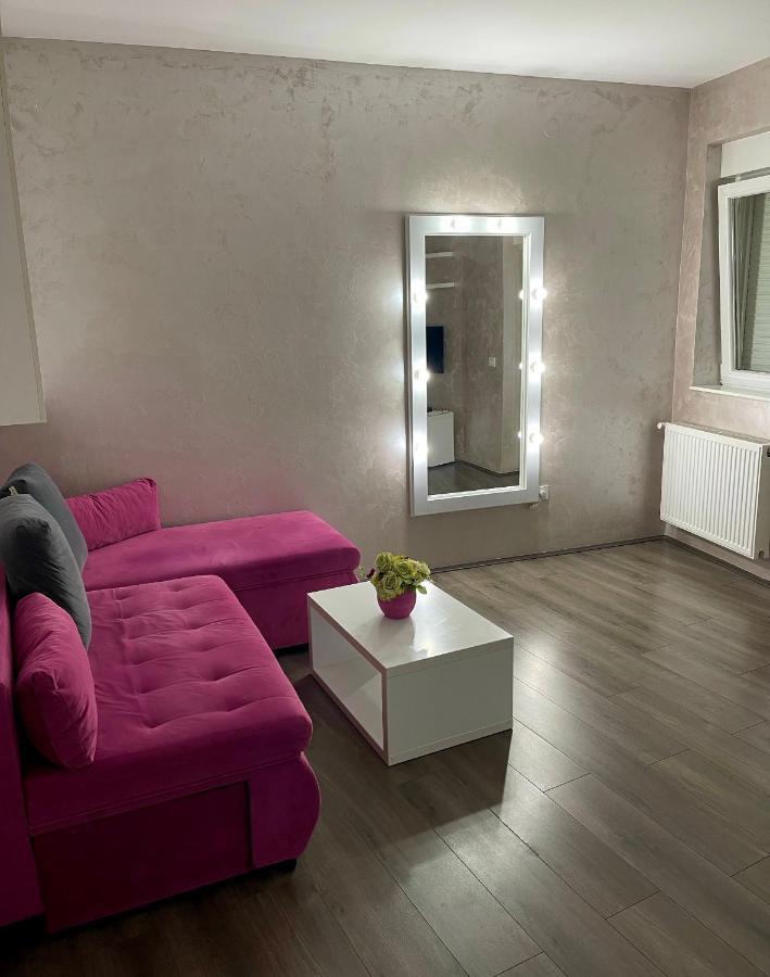 La Apartamento Jagodina Exterior foto